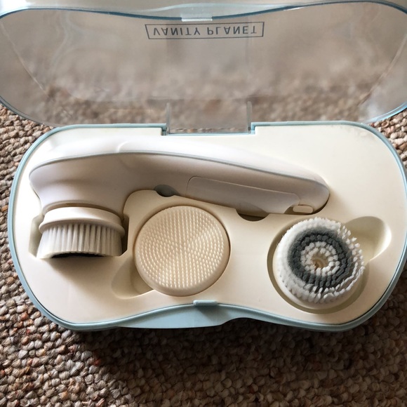 Vanity Planet Face Cleansing Brush - Picture 2 of 6